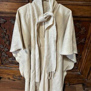 100% Wool Cream Colored Mexican Cape with Attached Scarf Open Front Poncho Boho.